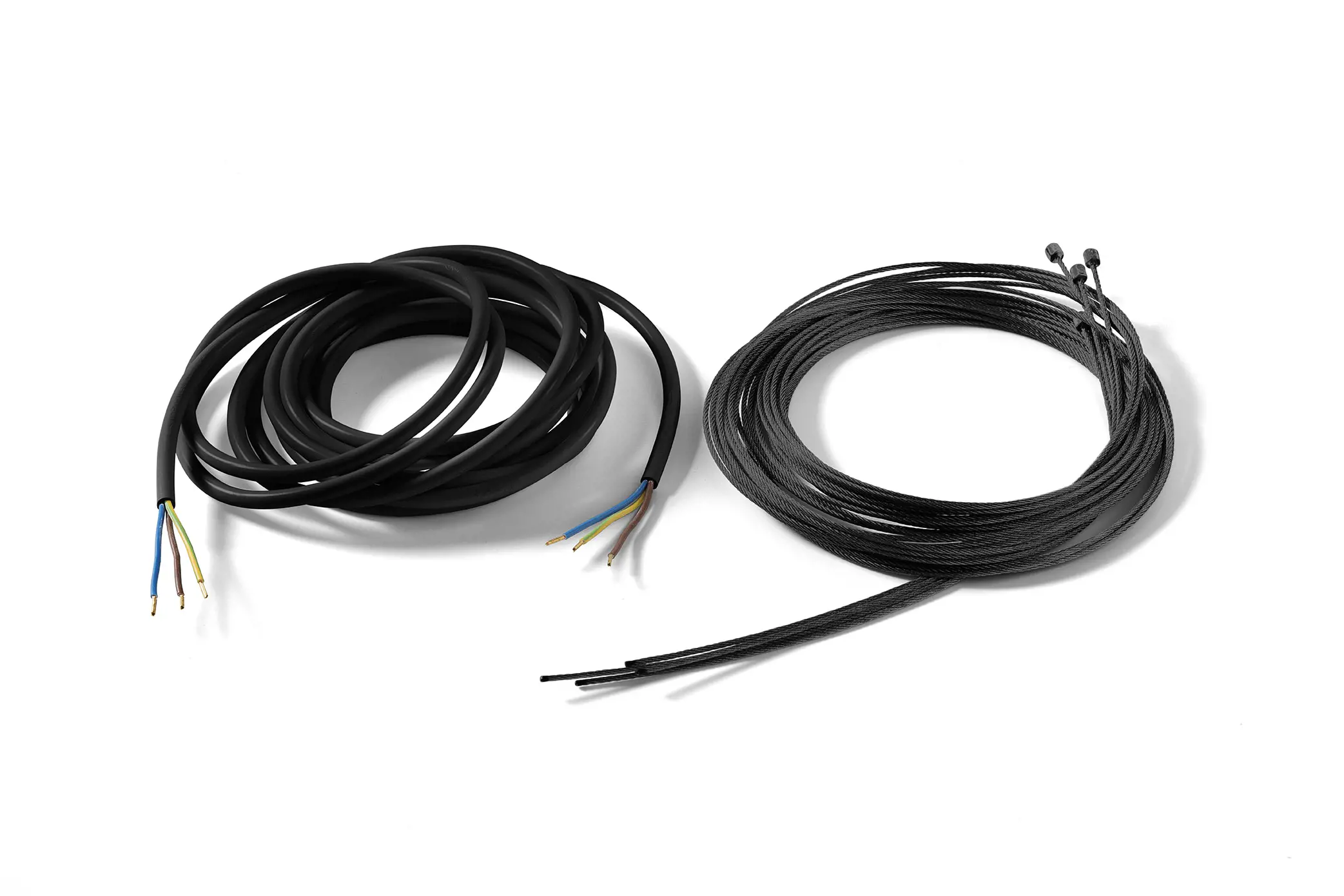 Akcesoria 7530100 Zestaw z dBu|szymi linkami do zawieszenia Novy Phantom Cable